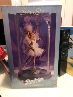 Swan Lake Music Box Barbie 1991