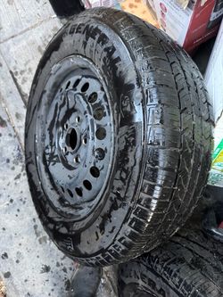 2006 honda accord set of 4 tires whit original rims