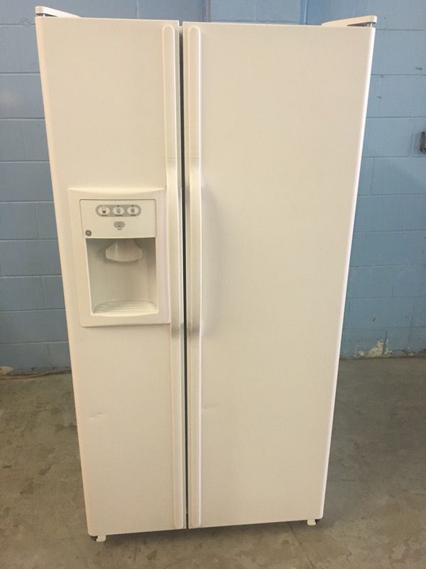 33” Wide White Side By Side Refrigerator