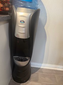 Water cooler
