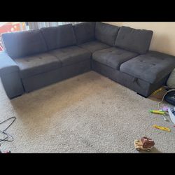 sectional couch 