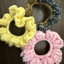Crochet Scrunchies