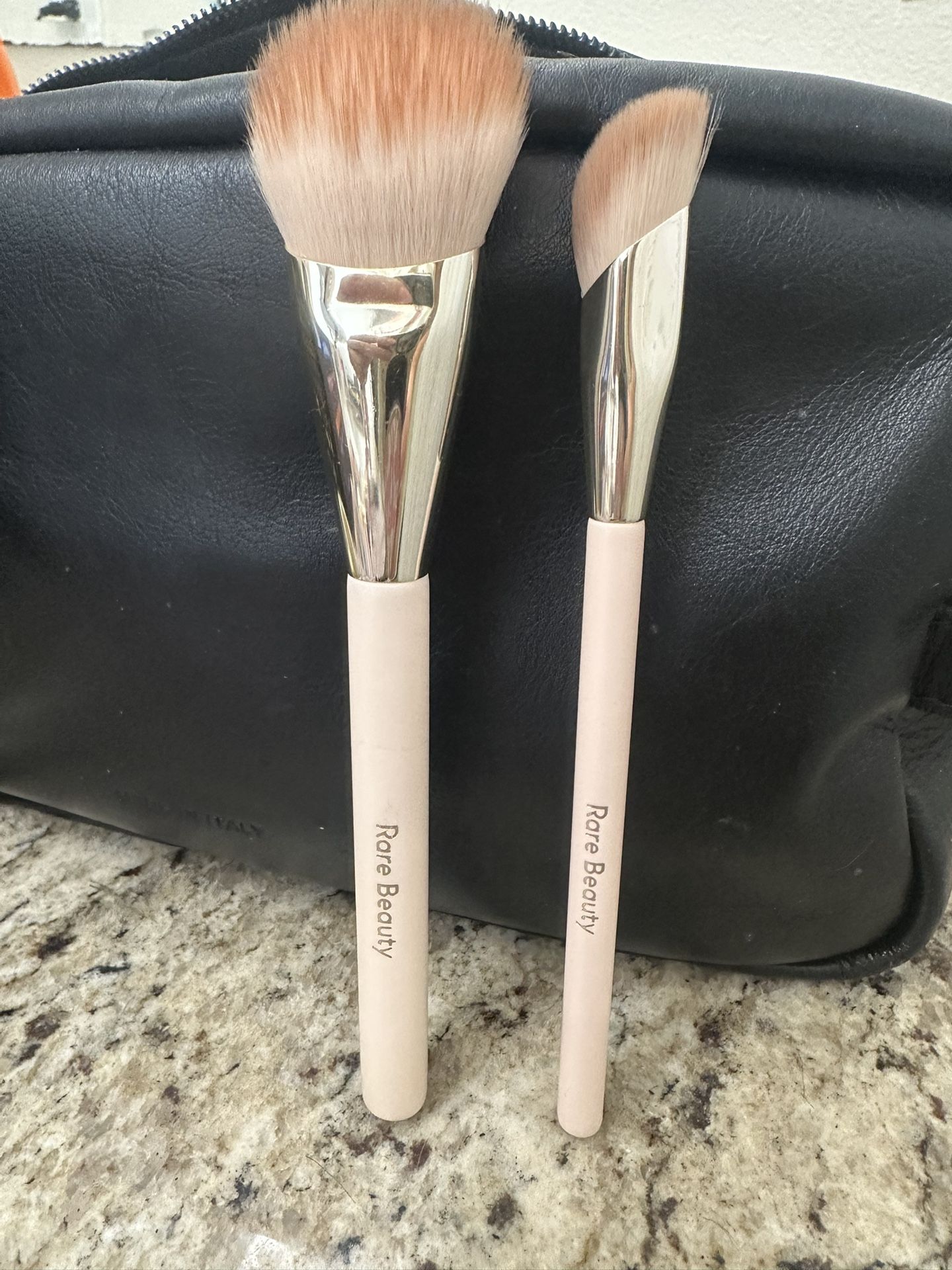 Rare Beauty Blush & Concealer Brush