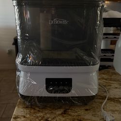 Dr.Browns Sterilizer and Dryer for baby bottles