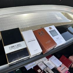 Real auctioned perfumes