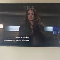 65 Vizio With Mount For Sale Asap Must Go 