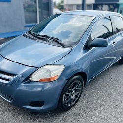 2008 Toyota Yaris