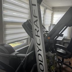 Bodycraft Rowing Machine