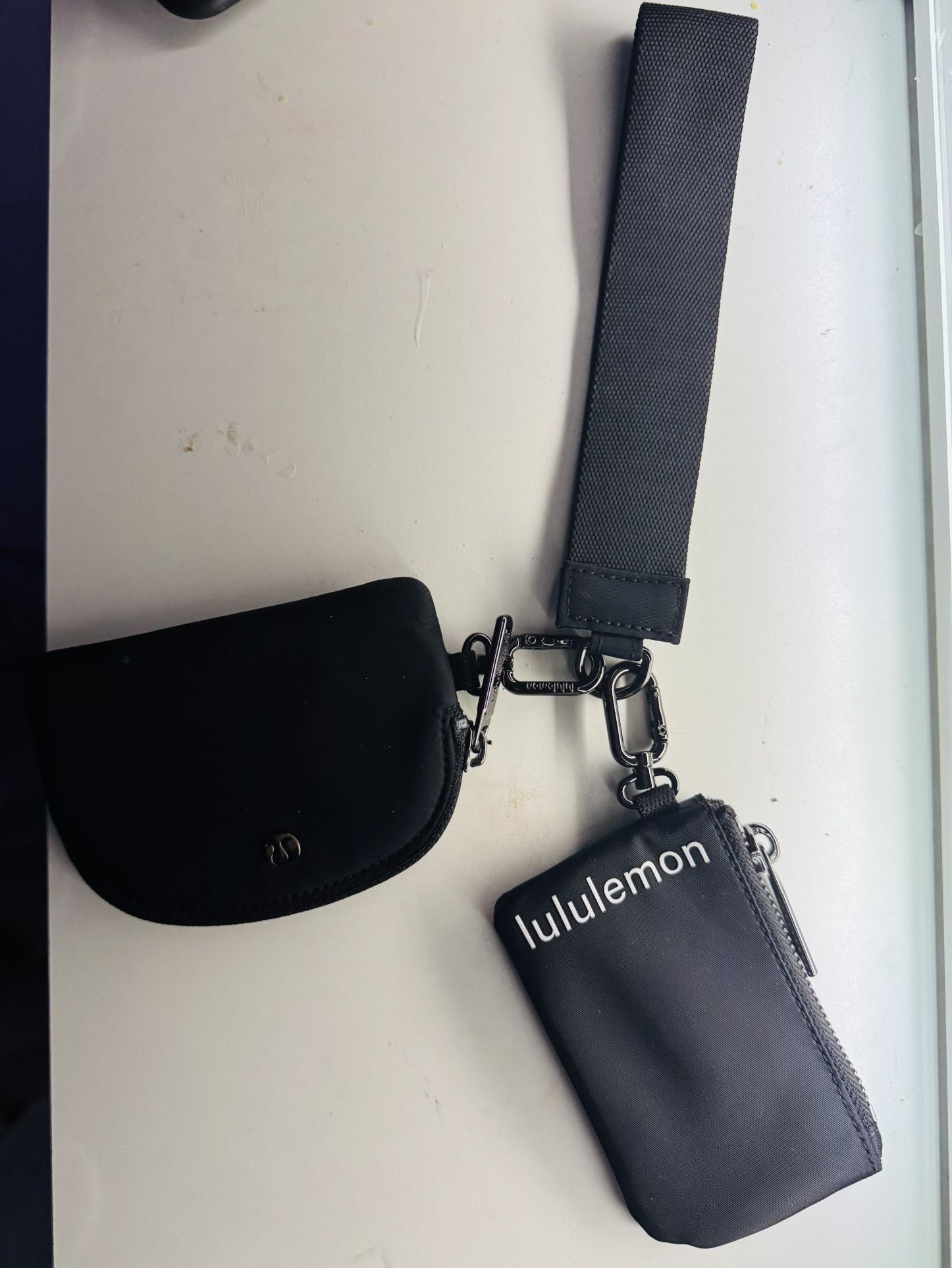 Lululemon Wallet/Keychain
