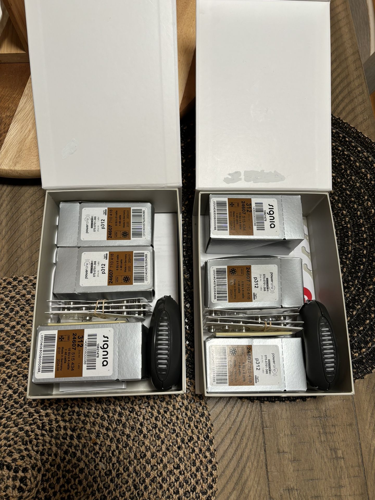 Hearing aids Set (Signia Brand)