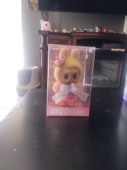 Yellow Lets Checkmate Labubu 