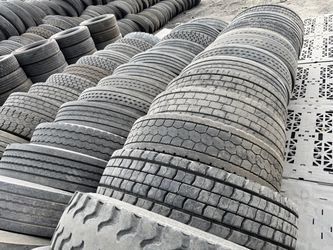 12R22.5 Tires
