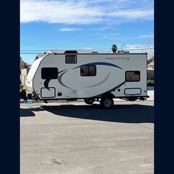 2018 Coachworks Pacífica xl