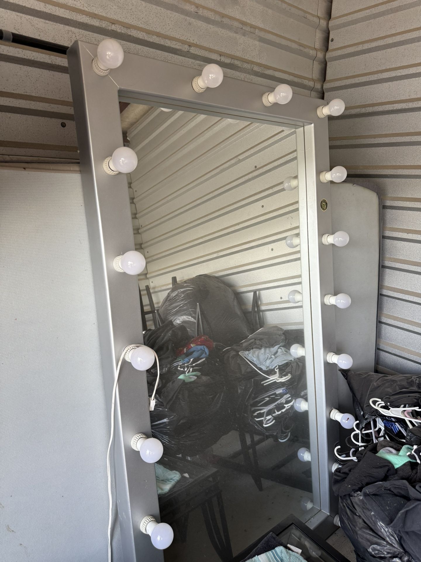 Vanity Mirror