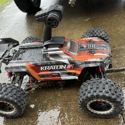 1/5 KRATON 8S EXB AVE 4X4 RTR