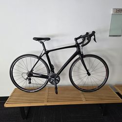 17.8 lb. All-Carbon Trek Domane SLR 6 Racing Bike