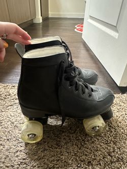 Women’s roller skates- read post