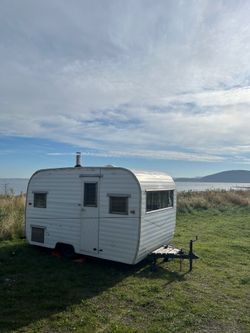 1963 Aloha 12ft Camper Trailer
