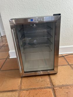 Summit Appliance SCR312L
