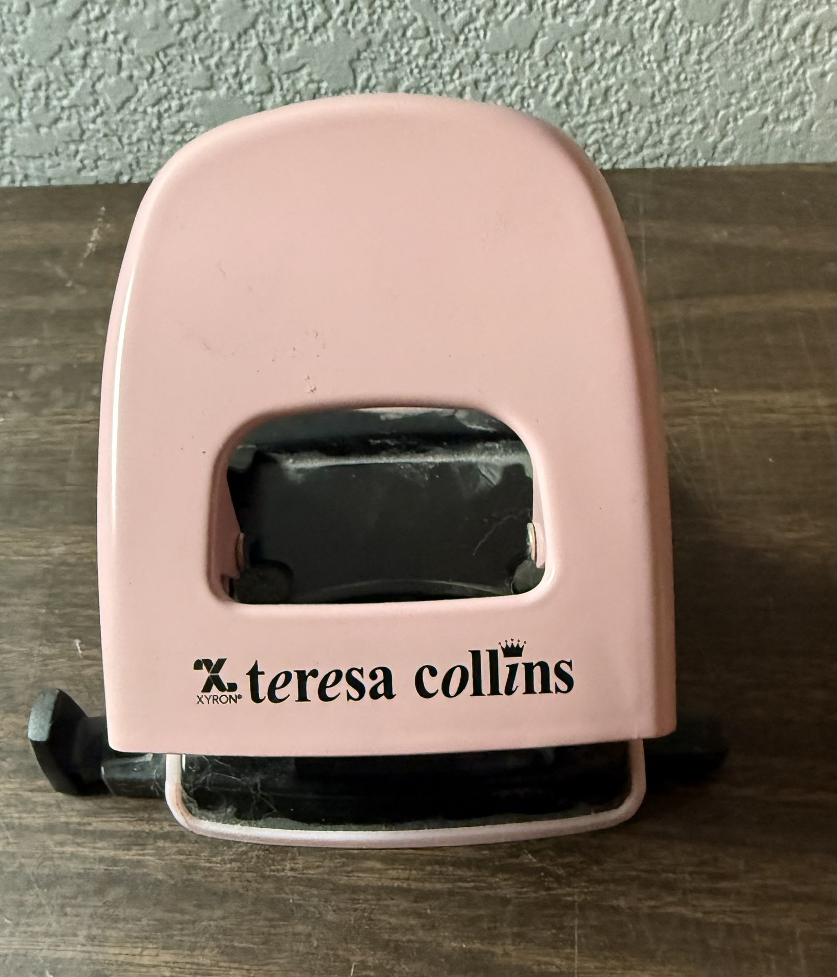 Xyron Teresa Collins 2 Hole Chipboard Punch Pink
