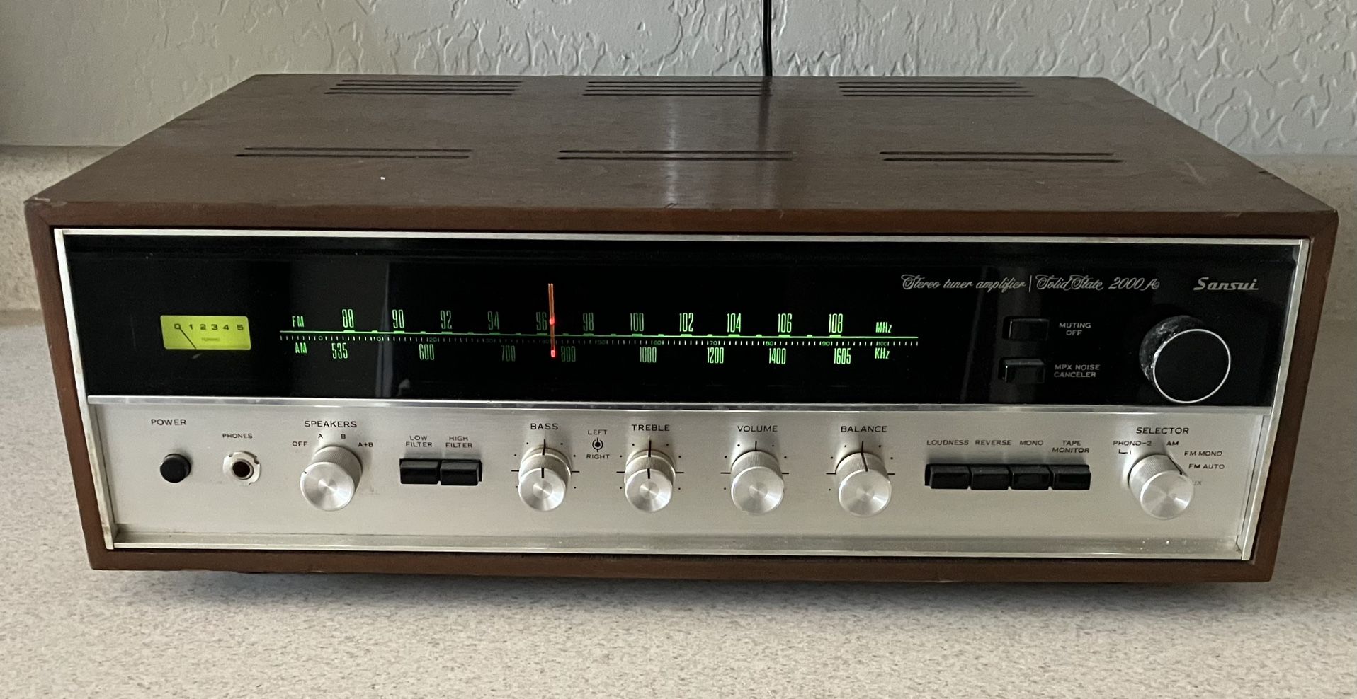 Vintage - Sansui 2000A - Solid State Stereo Receiver