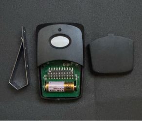 Garage Door Remote 10dig Transmitter with Battery