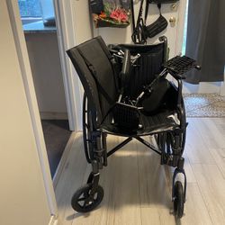 Bariatric wheelchair
