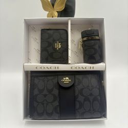 Black Coach Set 3pc