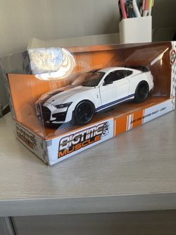 Fast and Furious 1:24 Die-Cast 
