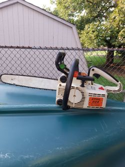 Stihl 009 chainsaw 16-in bar