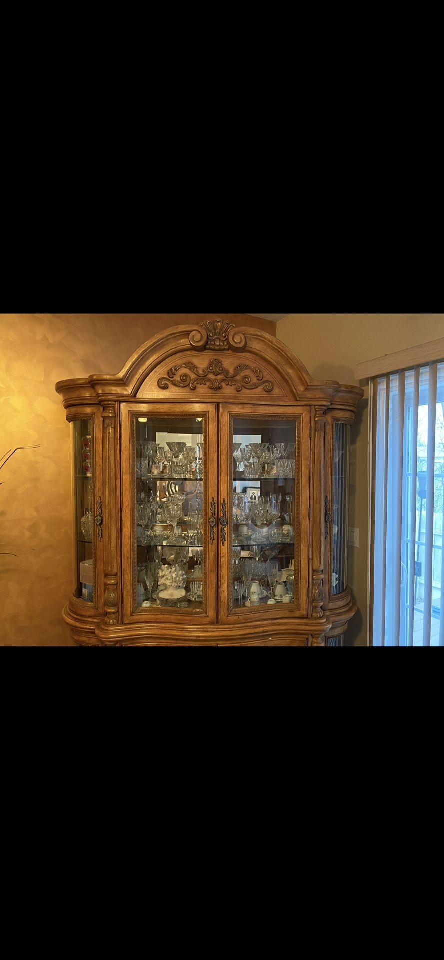 China Cabinet 