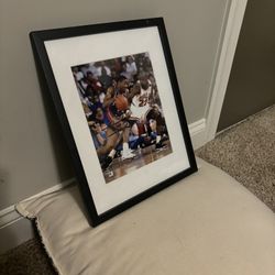 Isiah Thomas Autographed Picture