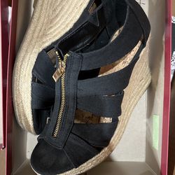 Women Black Wedge Sandal