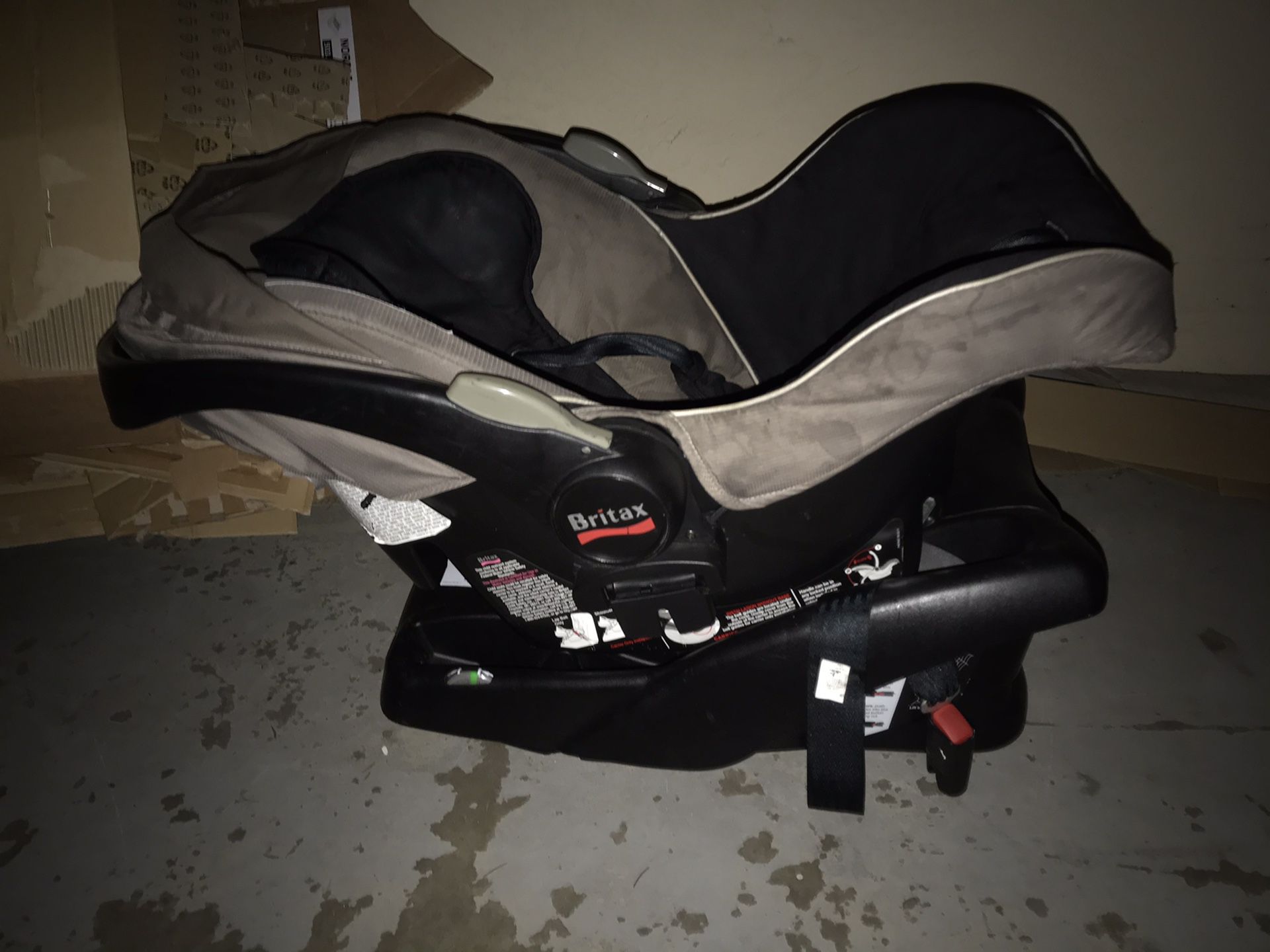 Britax Baby car seat and carrier