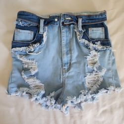 Woman's Shorts