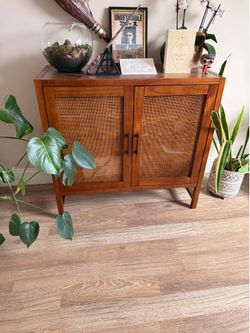 Cabinet sideboard