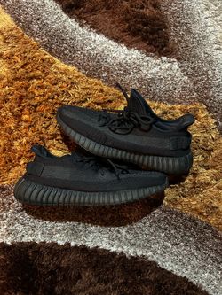 Yeezy 350 Onyx
