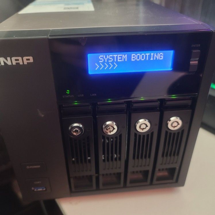 QNAP Drive Backup /File Server Nas