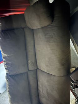 Suade brown couch perfect condition (may need to soak)