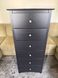 Black 6-Drawer Tall Dresser