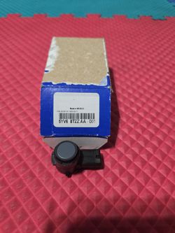Brand New Genuine Mopar Front Park Assist Sensor - 5YV68TZZAA