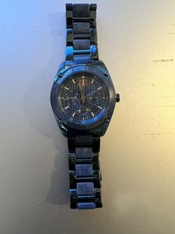 X/V watch