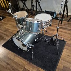 Ludwig Breakbeats Questlove Drum Set 