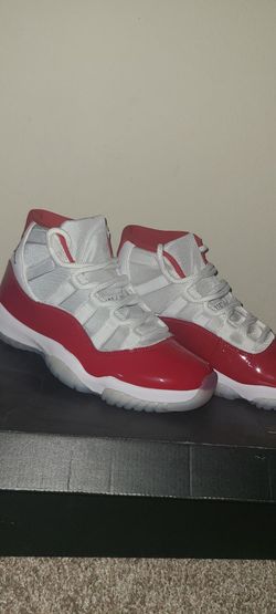 Jordan 11s Cherry. Men 7