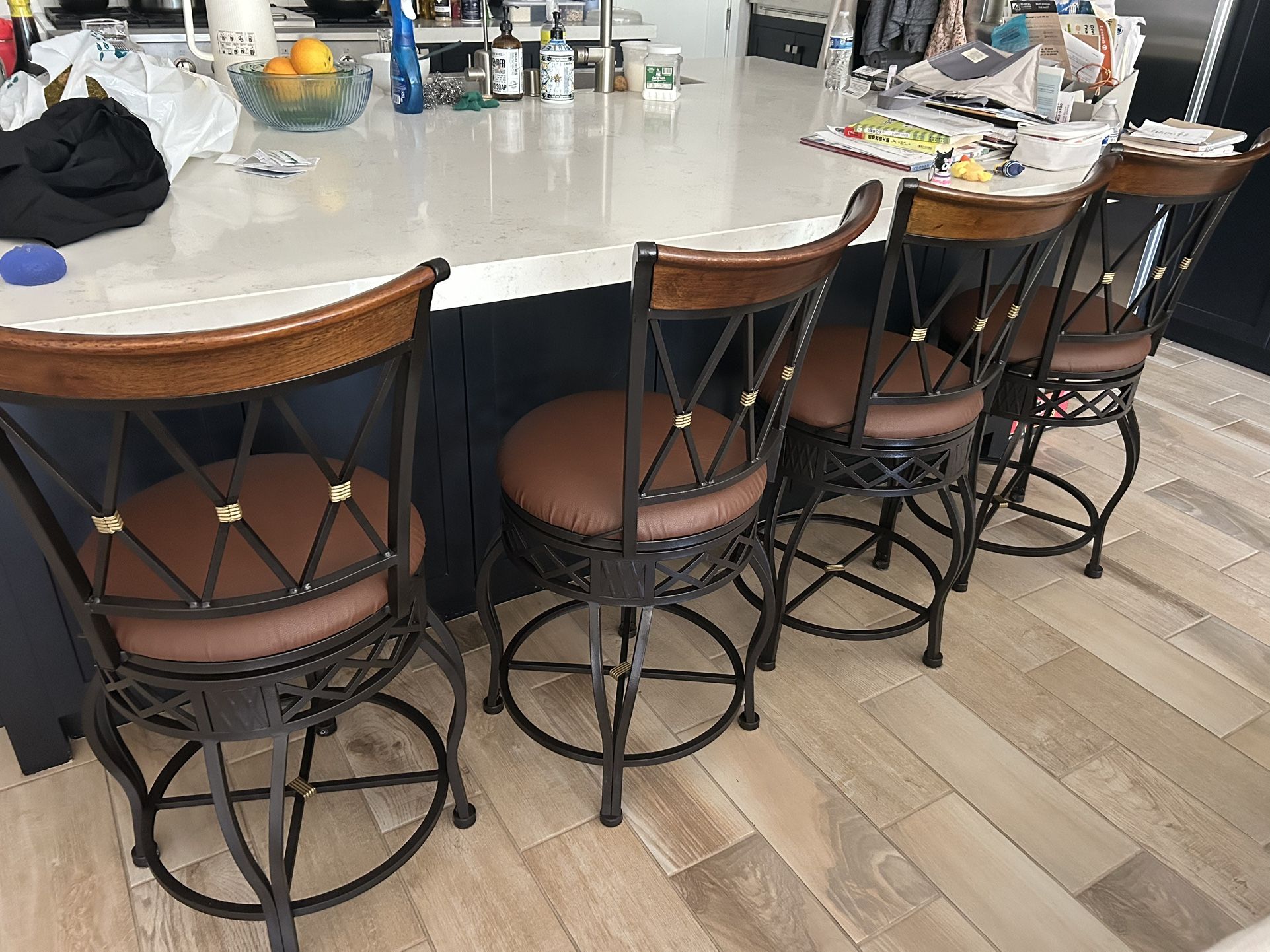 Nice New Barstools Full 360 Swivel