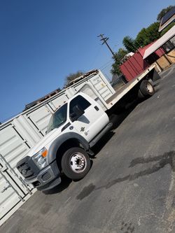 2014 Ford F-450 Flatbed Work Truck