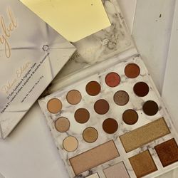 BH Cosmetics Carli Bybel Deluxe  21 Color Eyeshadow & Highlighter Palette NIB