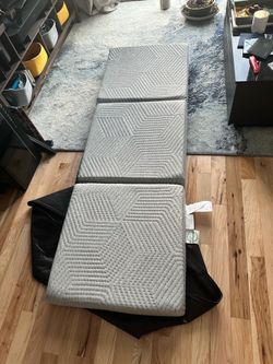 Single comforter (used once)