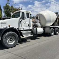 Kenworth 2007 Mixer Truck