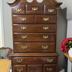 Dresser Set 